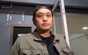 Gilang Dirga Sindir Usulan Menteri PPPA Soal Gerbong Khusus Wanita