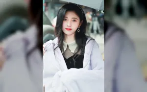Ju Jingyi Memikat Hati Penggemar Lewat 'Moon Scale Chronicles'