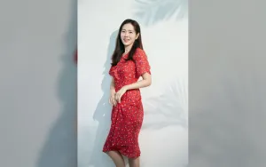 Pesona Memukau Son Ye Jin di Red Carpet Baeksang Arts Awards 2026