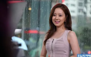 Moon Chae Won Klarifikasi Rumor Pernikahan dan Kebersihan Pribadi di YouTube