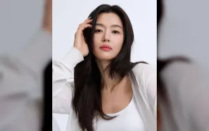 Jun Ji Hyun Kembali ke Layar Lebar Setelah 11 Tahun, Kuasai Budaya Fan Service