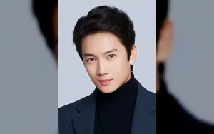Ji Sung dan Ha Yun Kyung Gelar Pernikahan Palsu di Premiere 'The Apartment Job'