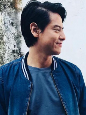 Visual Wajah Bule Bertrand Antolin dan Luna Maya Jadi 