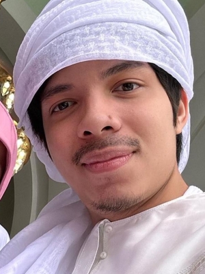 Ameena Anak Atta Halilintar Dicium Cogan Arab, Sus Iroh Auto Histeris