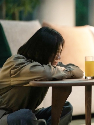 Penulis Naskah Spoiler Cinta Gila Song Hye Kyo & Lee Do Hyun Usai 'The Glory' Tamat