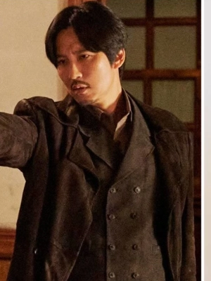 'Song of the Bandits' Kim Nam Gil & Seohyun Puncaki Netflix Korea Jadi Perbincangan