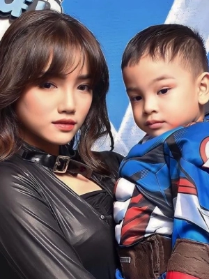 Puji Kecantikan Ida Sang Babysitter, Gala Sky Keponakan Fuji An Punya Motif Menggemaskan