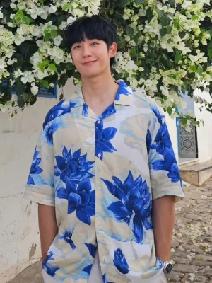 Jung Hae In Muncul Perdana di Depan Publik Sejak Terseret Kasus Narkoba