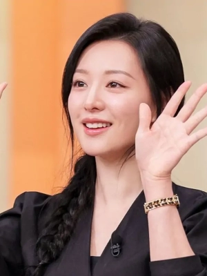 Beda Ekspresi Kim Ji Won di Awal & Akhir Syuting 'Amazing Saturday' Dianggap Relate