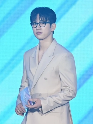 Ending Drama Roh Jeong Eui & Jinyoung GOT7 'The Witch' Bikin Kecewa Penonton