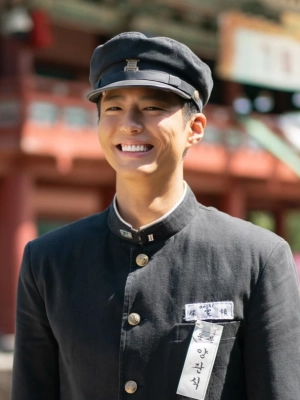 Park Bo Gum Singgung Jatah Layarnya yang Berkurang di 'When Life Gives You Tangerines'