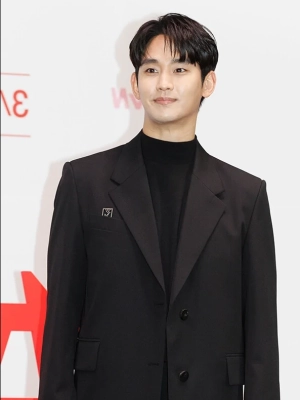 Kim Soo Hyun Mulai Diselidiki Polisi Atas Tuduhan Pencemaran Nama Baik Kim Sae Ron