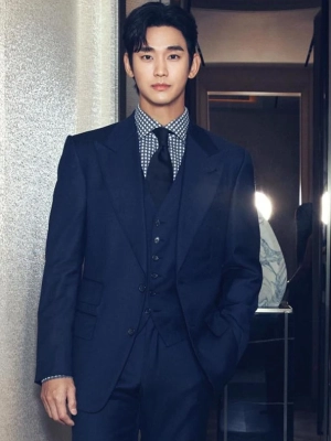 Proses Syuting Drama Kim Soo Hyun 'Knock-Off' Ditangguhkan Tanpa Batas Waktu