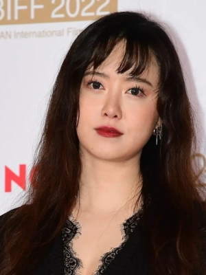 Ku Hye Sun Pamer Potret Bareng Sang 'Putra' usai 5 Tahun Cerai