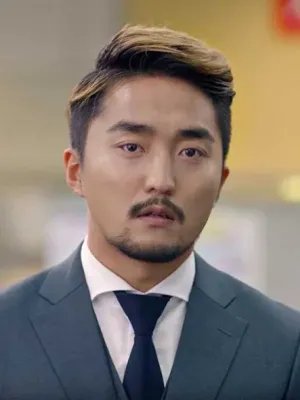 Yoo Byung Jae dan Kontroversi Lowongan Kerja Intern BLACKPAPER