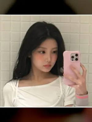 Kisah Lucu ILLIT Wonhee Tentang Hubungannya dengan Kakaknya