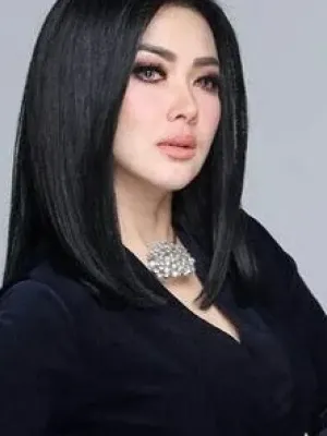 Tantri Kotak Mengalami Penipuan Miliaran Rupiah oleh Teman Sendiri