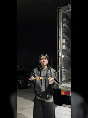 Aksi Mengejutkan Jungkook BTS di Konser London Bikin Heboh Fans