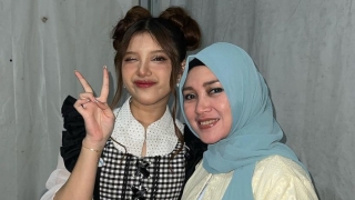 Ibu Tiara Andini Pamer Banyak Kiriman Makanan & Bunga Untuk Putrinya Usai Isu Miring Alshad Ahmad