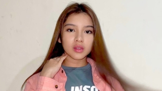 Ditinggalkan Fans, Tiara Andini Tetap Semringah Tampil dengan Outfit Ngejreng