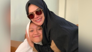 Nikita Mirzani Diduga Susul Loly Ke Eropa Usai Disebut Ingin Pulangkan Sang Putri Ke Indonesia