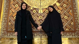 Nikita Mirzani Pamer Sekuntum Mawar Merah Usai Diduga Temui Loly di London, Pesan Buat Haters Jleb