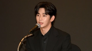 Kim Soo Hyun Nangis Tuduh Kim Sae Ron Punya Pacar Lain saat Kasus DUI