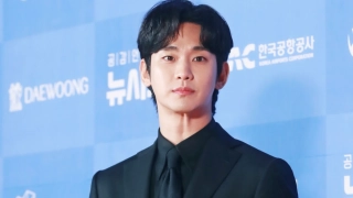 Kim Soo Hyun Dituduh Pacari Cewek Lain sebelum Jalin Hubungan dengan Kim Sae Ron