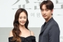 Jeon So Min dan Chansung 2PM Asyik Selfie di BTS 'Show Window: The Queen's House'