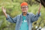 Karier Merosot, Sony Wakwaw Banting Tulang Jual Gorengan Demi Pengobatan Sang Ayah