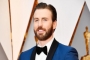 Chris Evans Undang 2 Fans Hadiri Premiere 'The Gray Man', Bisa Jalan Bareng di Red Carpet!