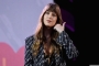 Dakota Johnson Tak Sabar Syuting 'Madame Web' Usai Nonton 'Top Gun: Maverick'