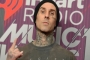 Travis Barker Mendadak Dilarikan Ke Rumah Sakit Dengan Ambulans, Ada Apa?