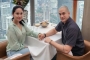 2 Tahun Menduda, Okan Cornelius Akhirnya Pamer Pacar Baru?