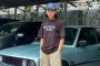 Iqbaal Ramadhan Bereaksi Tak Terduga Usai Foto Manglingi Disebut Warga Twitter Mirip Pak Tarno