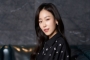 Seo Hyun Jin Bagikan Buku Koleksinya Pada Fans Dalam Rangka Ultah ke-38