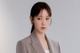 Kaki Kurus Lee Sung Kyung Sita Perhatian