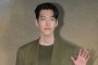Kim Woo Bin Bersyukur Banyak yang Khawatir Pada Adegan Merokok di 'Black Knight'