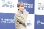 Penampilan Baekhyun EXO di Bandara Disorot karena Menua, Fans Bela Pakai Foto di Hari Yang Sama