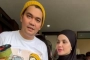 Penampilan Terbaru Indra Bekti dan Aldila Jelita Di Ultah Sonny Septian Buat Pangling