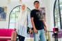 April Jasmine Pamer Foto Romantis saat Ustaz Solmed Mention Ditjen Pajak