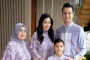Ibu Titi Kamal Gercep Luruskan Kehebohan Kabar Christian Sugiono Diduga Baru Mualaf