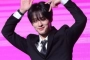 Lee Know Stray Kids Jadi Anggota Termuda Organisasi Amal Internasional Bergengsi