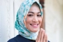 Tips Diet Ampuh ala Dewi Hughes: Rahasia Menurunkan Berat Badan dengan Sehat