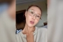 Hwasa Mamamoo Bahas Kontroversi Outfit Tanpa Bra & Penampilan Provokatif
