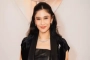 Dian Sastro Tampil Menyala dengan Gaun Merah kala Hadir di Seoul International Drama Awards