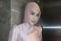 Selebgram Emy Aghnia Santai Pamer Beri Bantuan ke Bapak Penjual Es Teh Meski Sempat Dihujat