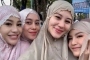 Visual Cantik Mahalini Ala Ukhti saat Salat Idul Fitri Bareng Aaliyah Massaid