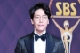 Uhm Ki Joon Kuak Kemungkinan Reaksi Sang Istri Soal Adegan Ciumannya