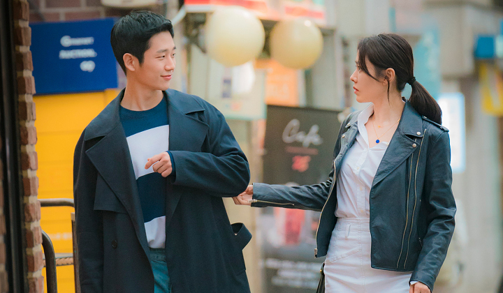 Pretty Noona Rilis Foto Jung Hae In Son Ye Jin Ciuman Pretty Noona Rilis Foto Jung Hae In Son Ye Jin Ciuman